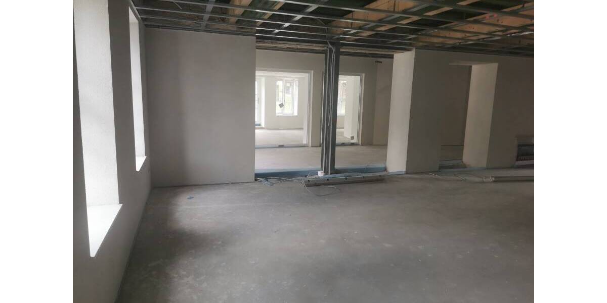 Gewerbeobjekt Pfarrkirchen - 3 Zimmer, 110 m&sup2;, 1.100&euro; | Angebot:25667984