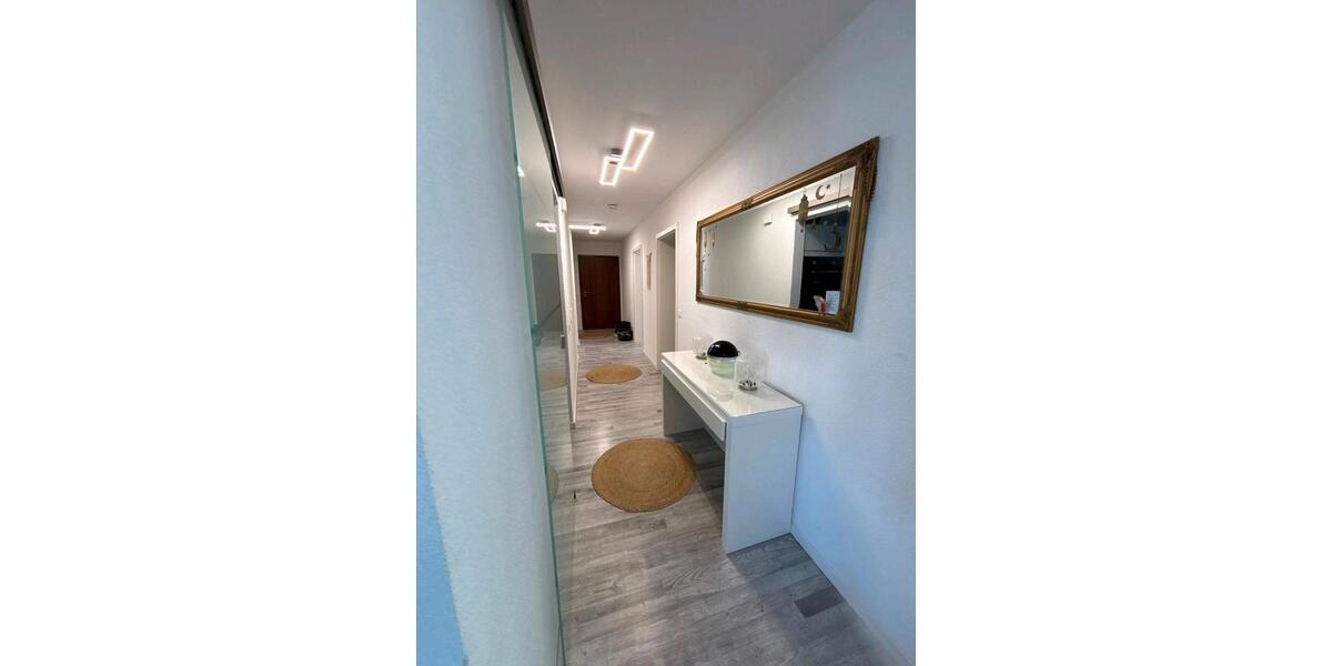 Erdgeschoßwohnung Pfullingen - 4.5 Zimmer, 98 m&sup2;, 365.000&euro; | Angebot:26834959