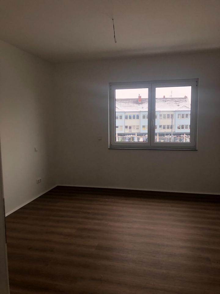 Moderne 2-Zimmer-Wohnung mit Balkon im Herzen von Eschweiler – Er zimmer