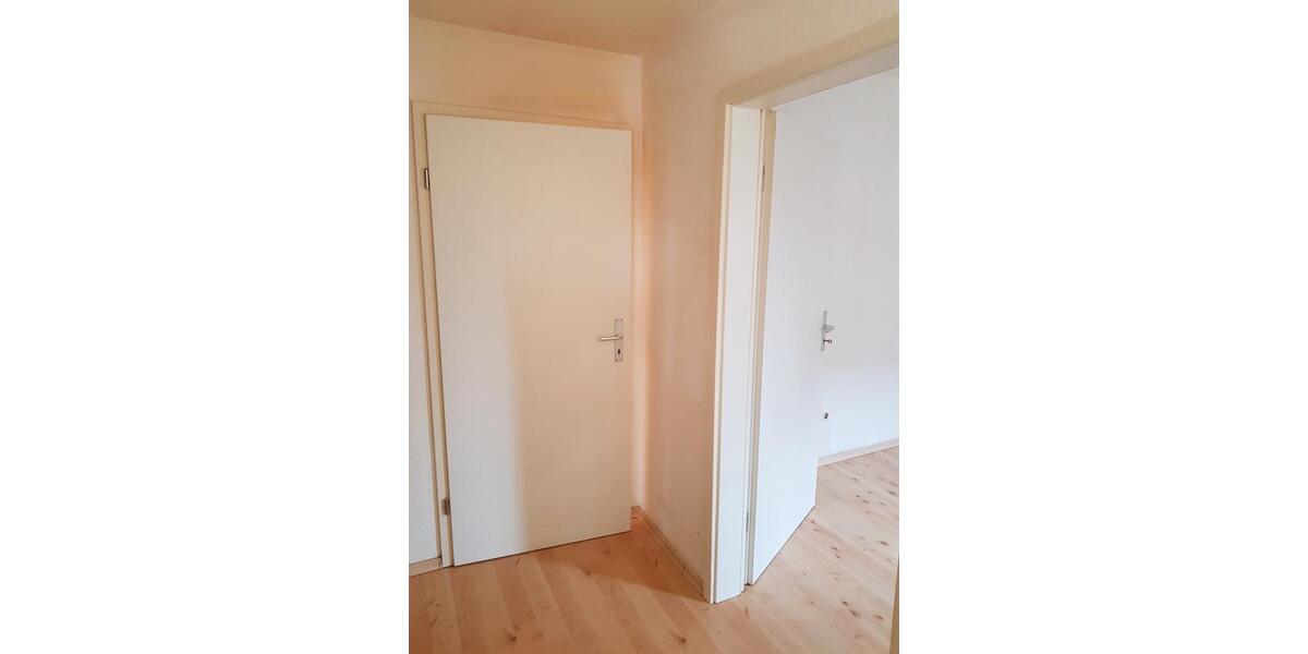 Erdgeschoßwohnung Meuselwitz - 2 Zimmer, 49 m&sup2;, 295&euro; | Angebot:26346016