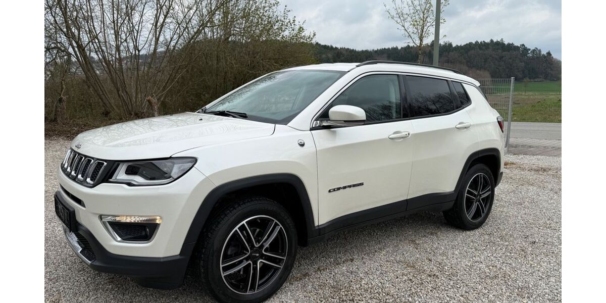 Jeep Compass 55.000 km 16.900 &euro; Wolnzach 85283