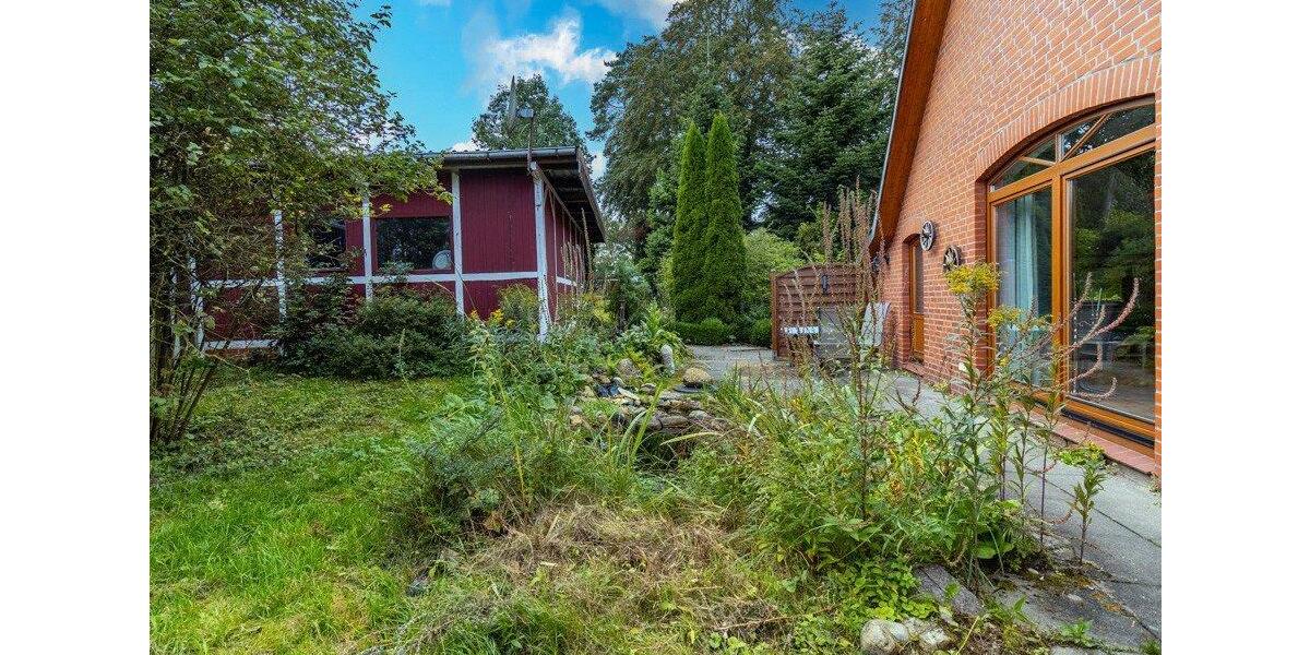 Einfamilienhaus Wingst - 9 Zimmer, 184 m&sup2;, 360.000&euro; | Angebot:26416082