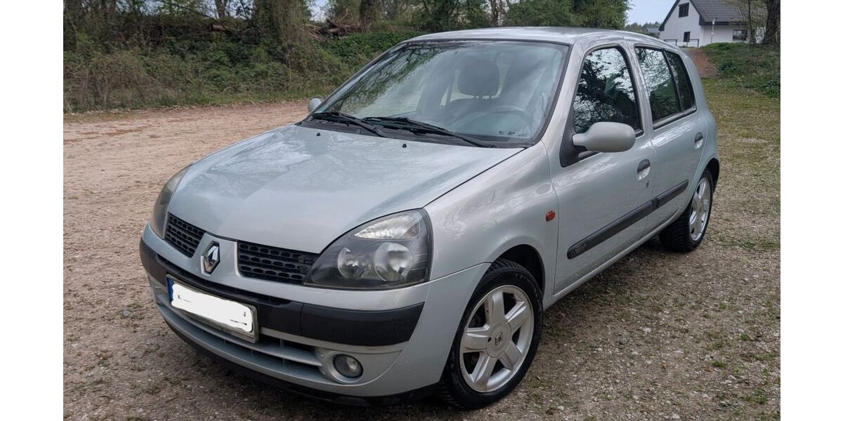 Renault Clio 75.000 km 1.950 &euro; Brühl 50321