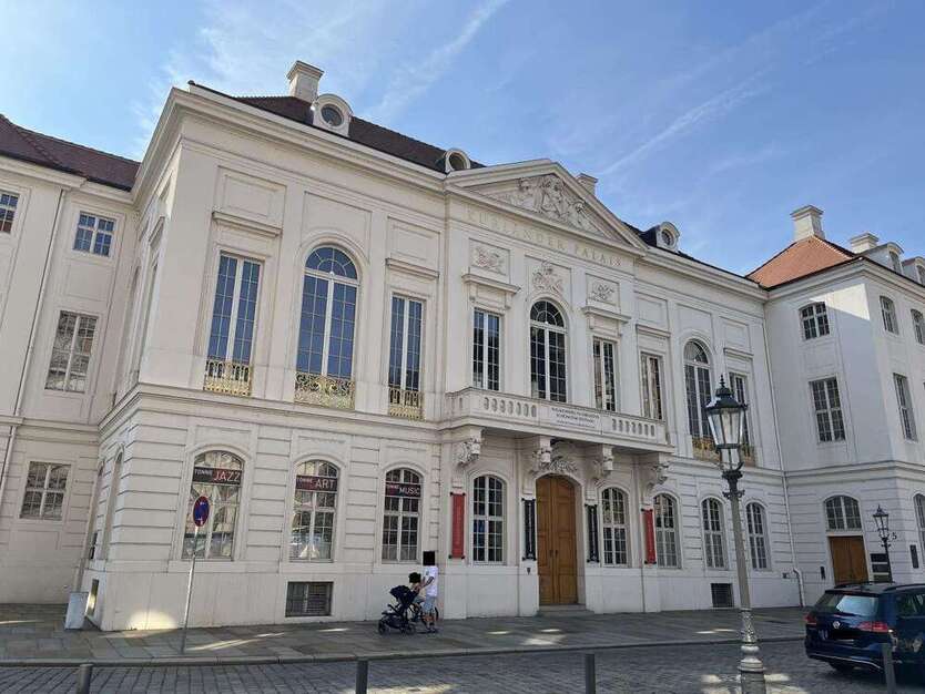 Büro in Dresden 377 € 37.7 m²