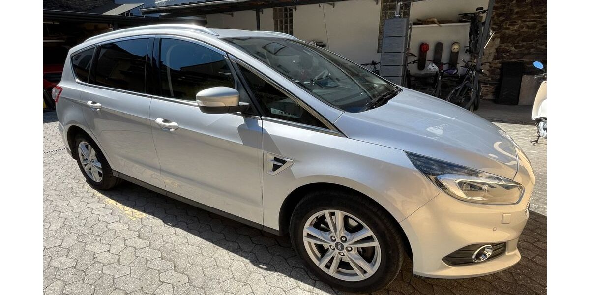 Ford S-Max 139.000 km 9.700 &euro; Lahnstein 56112