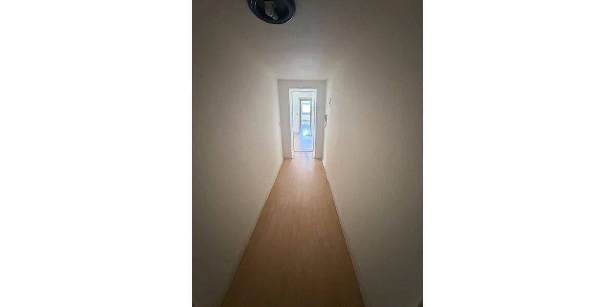Etagenwohnung Seesen - 3 Zimmer, 90 m&sup2;, 145.000&euro; | Angebot:26833557