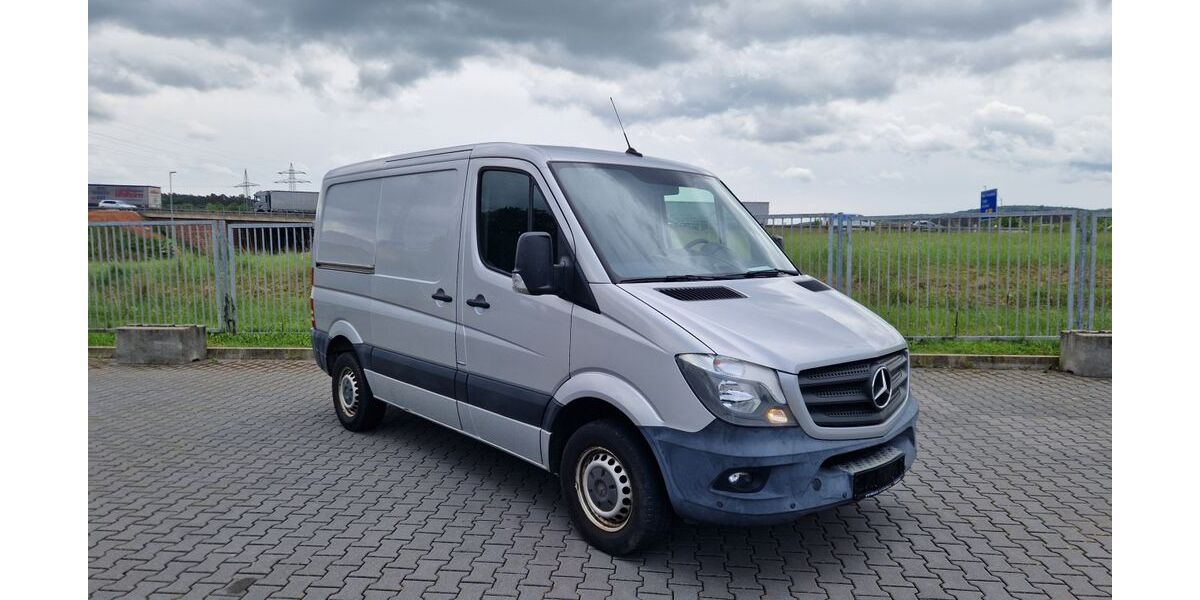 Mercedes-Benz Sprinter 39.800 km 15.900 &euro; Bad Hersfeld 36251