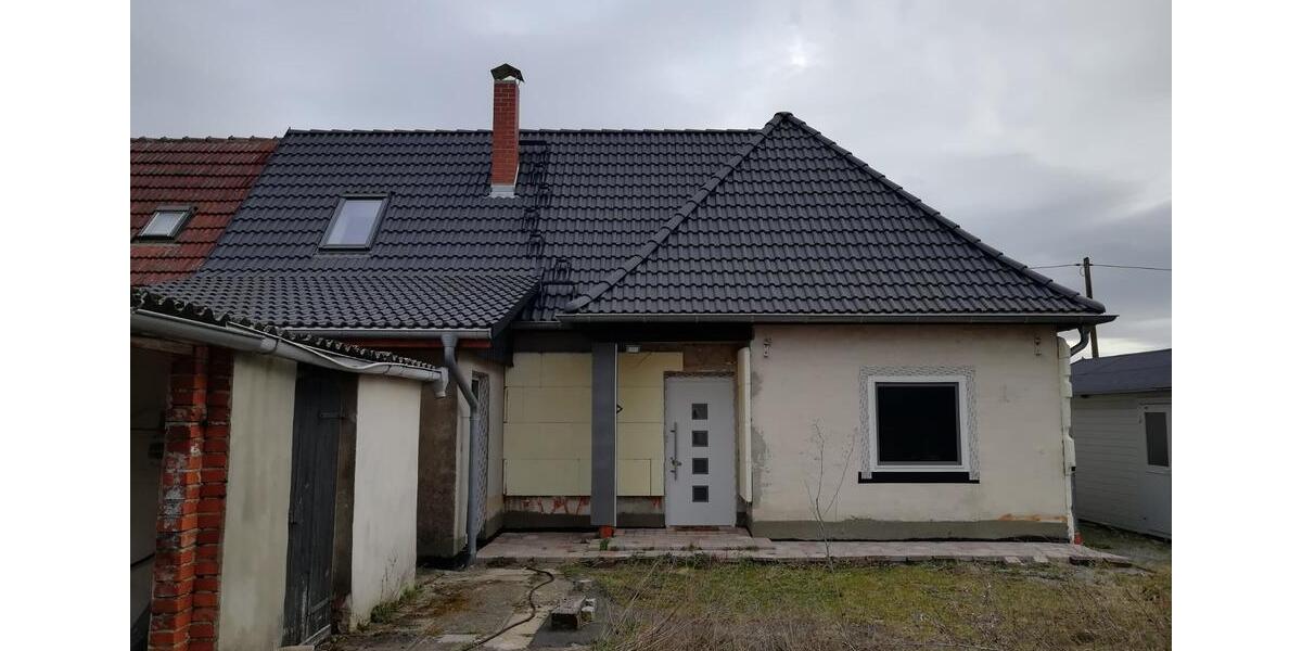 Doppelhaushälfte Seehausen (Altmark) - 5 Zimmer, 140 m&sup2;, 169.000&euro; | Angebot:25262257