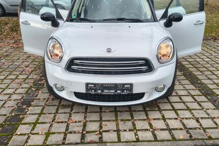Mini Countryman D (Cooper) 120.000 km 9.200 &euro; Rosenheim 83022