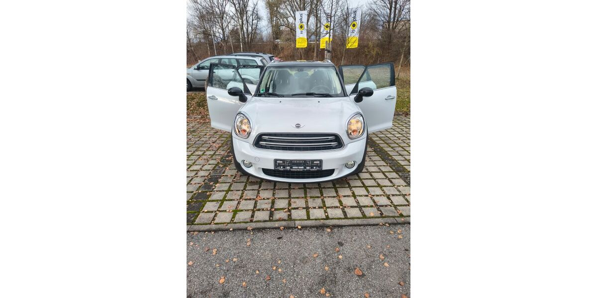 Mini Countryman D (Cooper) 120.000 km 9.200 &euro; Rosenheim 83022