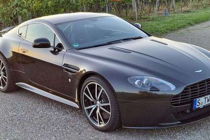 Aston Martin Vantage 76.000 km 85.000 € Stuttgart 70188