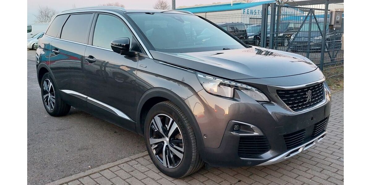 Peugeot 5008 102.877 km 15.490 &euro; Mittenwalde 15749