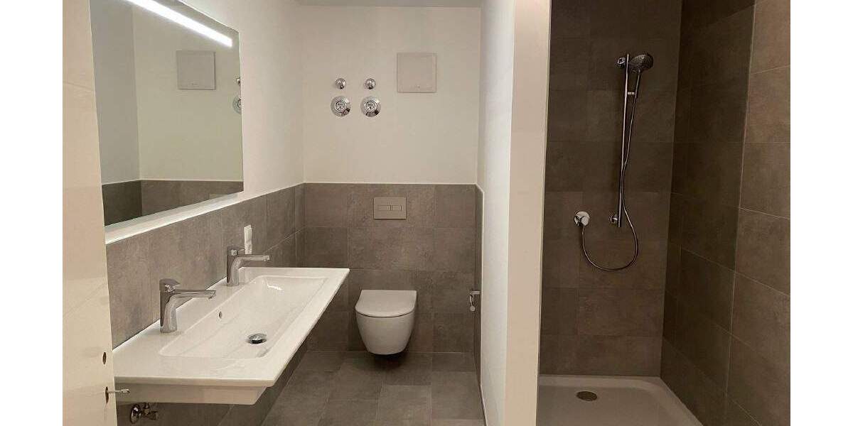 Exklusives Souterrain in Waldrandlage - modern, stadtnah, autobahngünstig 3 zimmer