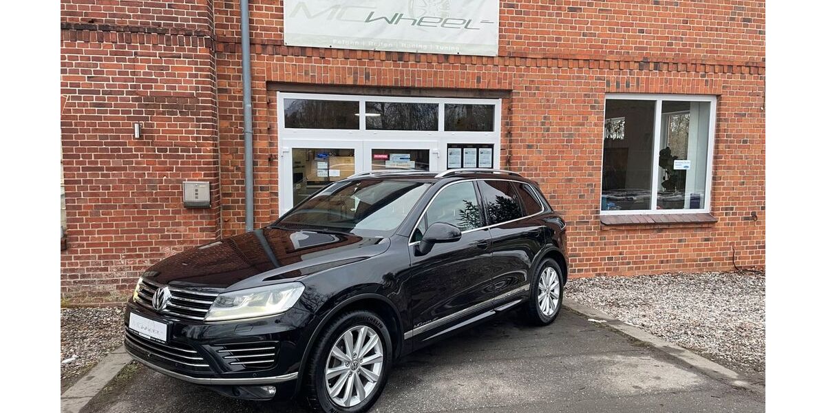 VW Touareg 195.600 km 22.500 &euro; Haar 19273
