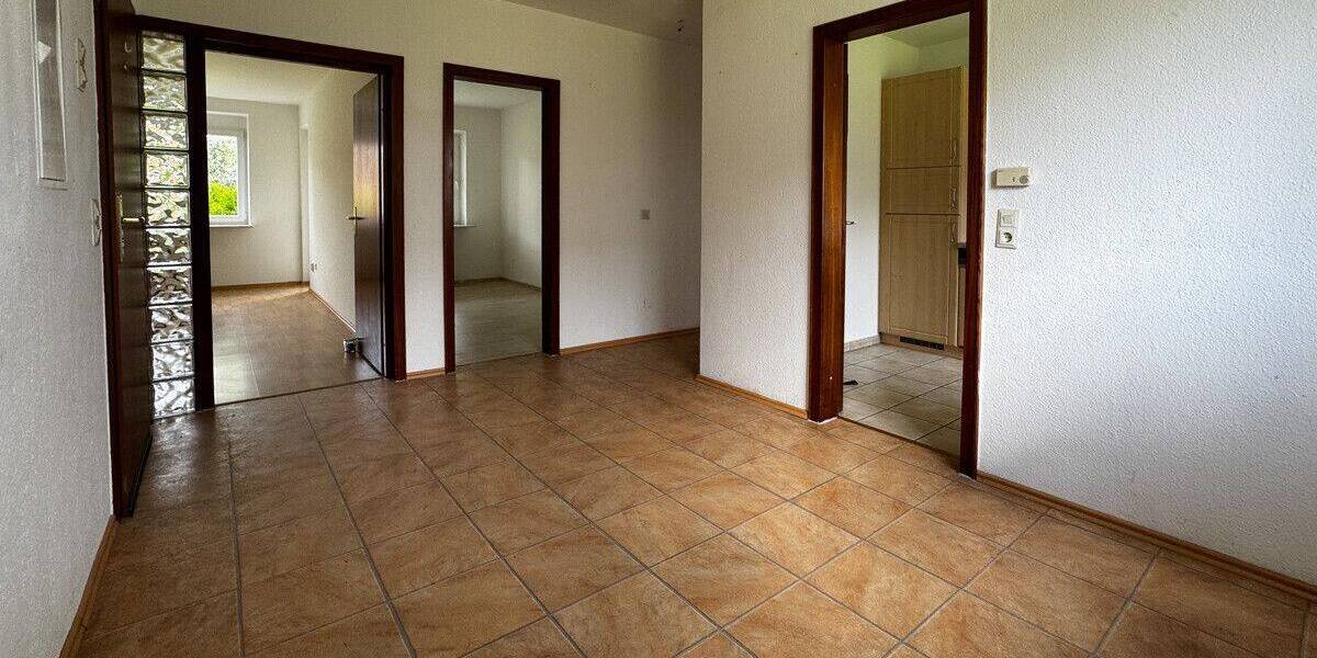 Etagenwohnung Brunsbüttel - 5 Zimmer, 100 m&sup2;, 189.900&euro; | Angebot:26826798