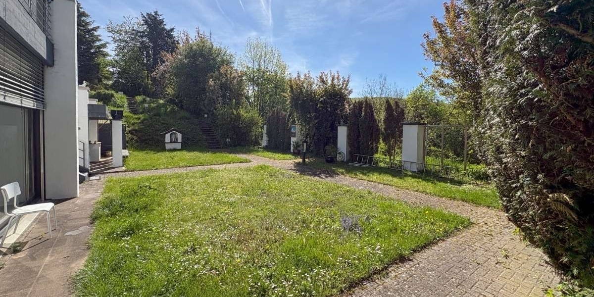 Top Architektur mit Wohnen auf gehobenem Niveau - Architektenvilla in Bestlage Kusel - Einfamilienhaus Kusel | Angebot:27156961