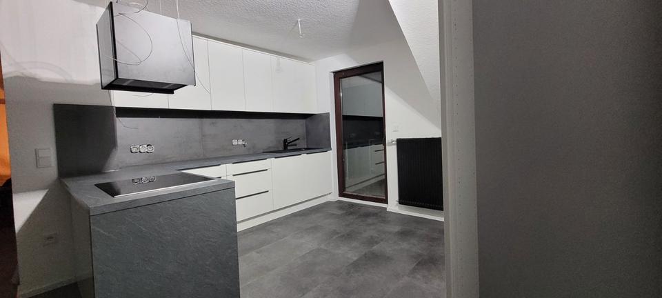Dachgeschoßwohnung Wächtersbach - 2 Zimmer, 55 m&sup2;, 705&euro; | Angebot:26348449