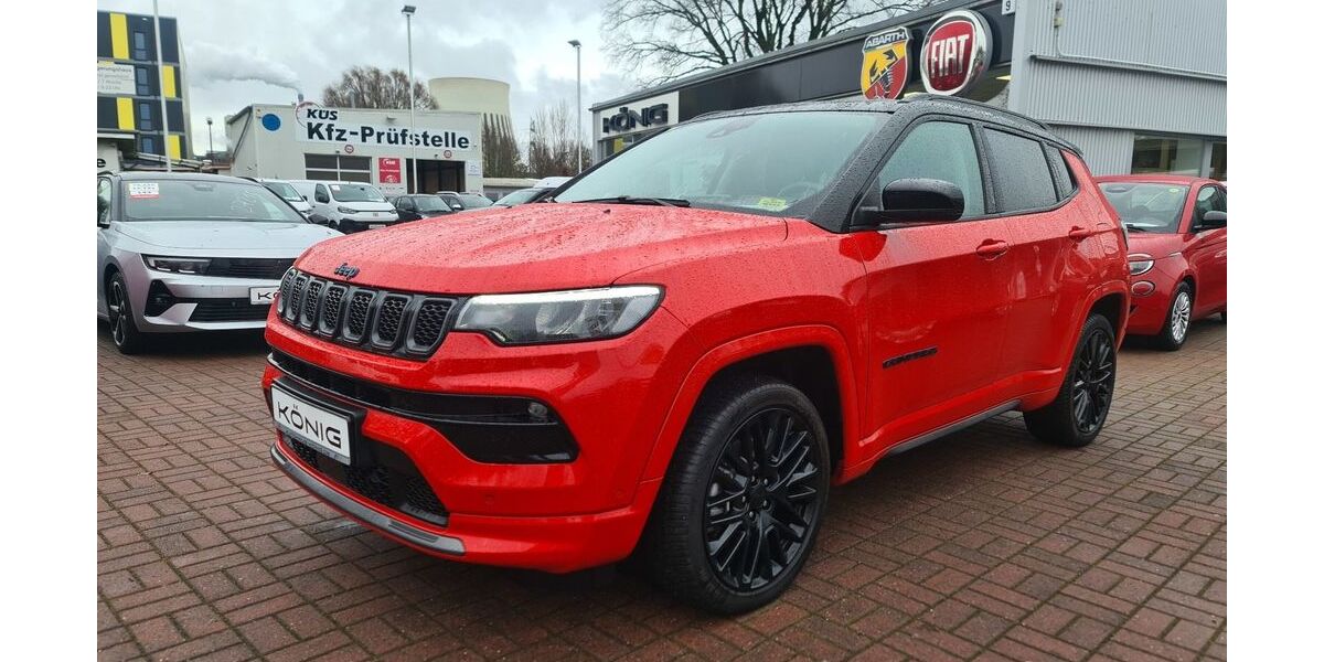 Jeep Compass 28.560 km 33.499 &euro; Berlin 13599