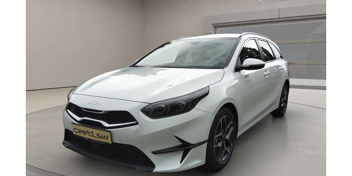 Kia ceed Sportswagon 12.500 km 29.390 &euro; Aue-Bad Schlema 08280