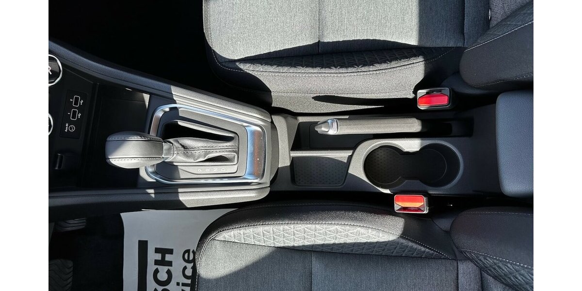 Renault Captur EVOLUTION Mild Hybrid 140 EDC 14.500 km 24.490 € Donauwörth 86609