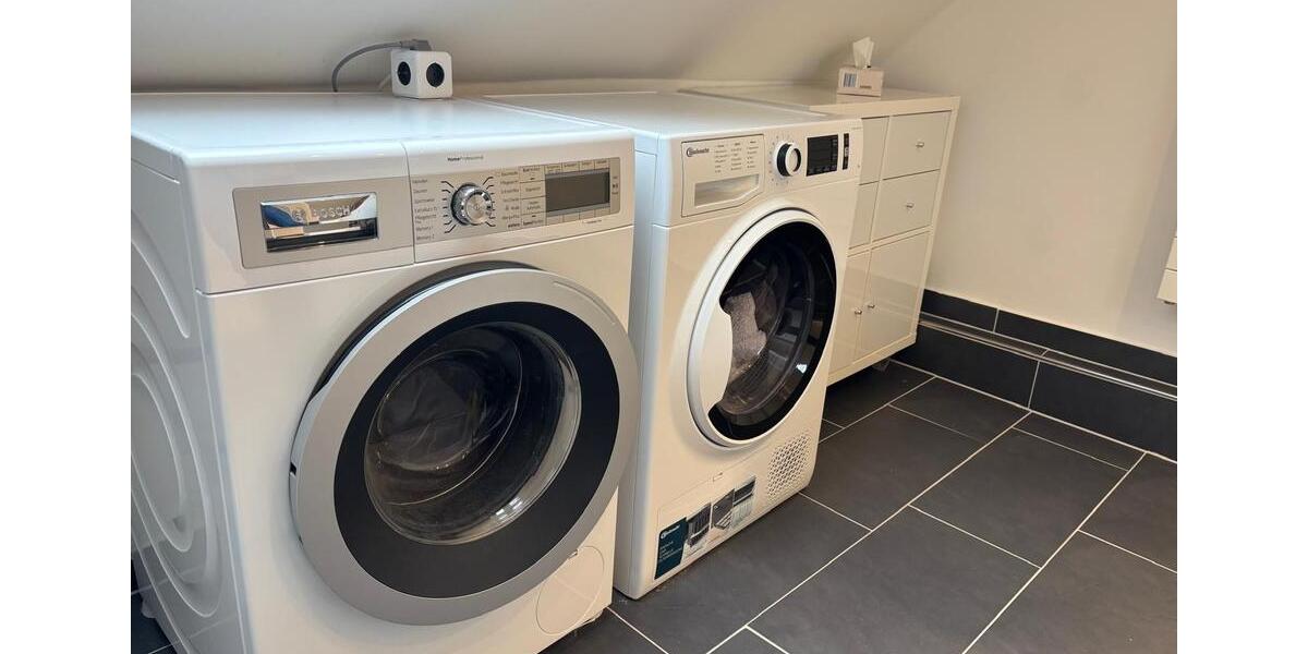 Dachgeschoßwohnung Lübeck Kücknitz - 3 Zimmer, 71 m&sup2;, 1.770&euro; | Angebot:25498579