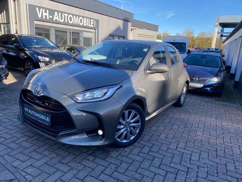 Yaris