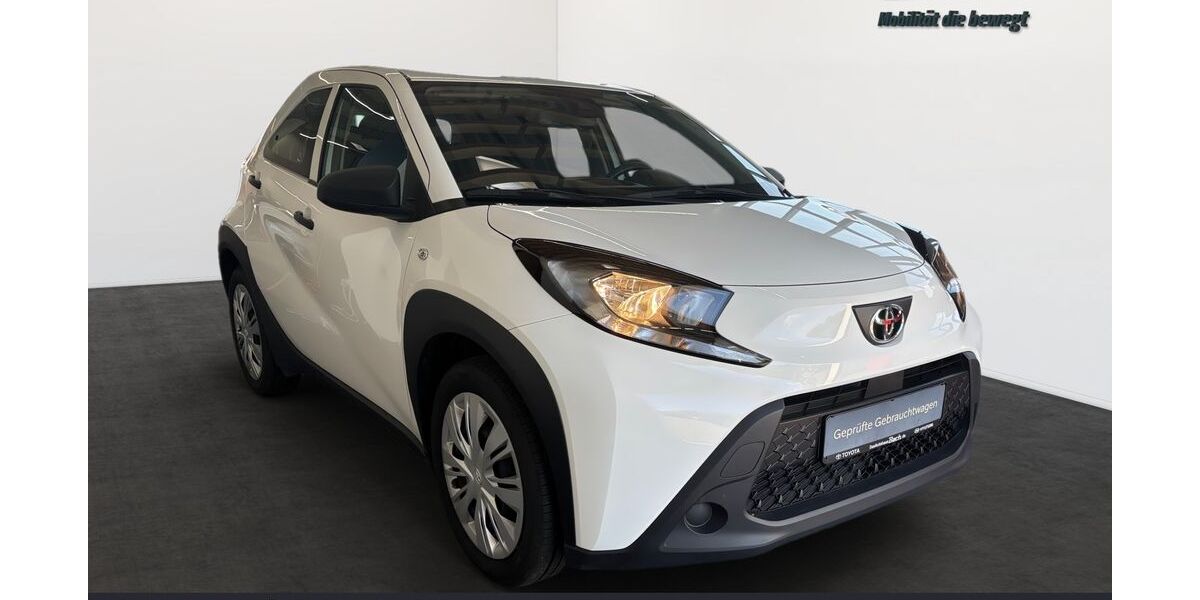 Toyota Aygo (X) 40.100 km 13.990 &euro; Villingen-Schwenningen 78048