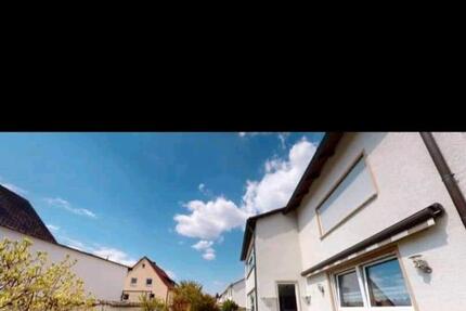 Großzügige voll ausgestattete 3 Zimmer Erdgeschoss Wohnung in Ros 3 zimmer