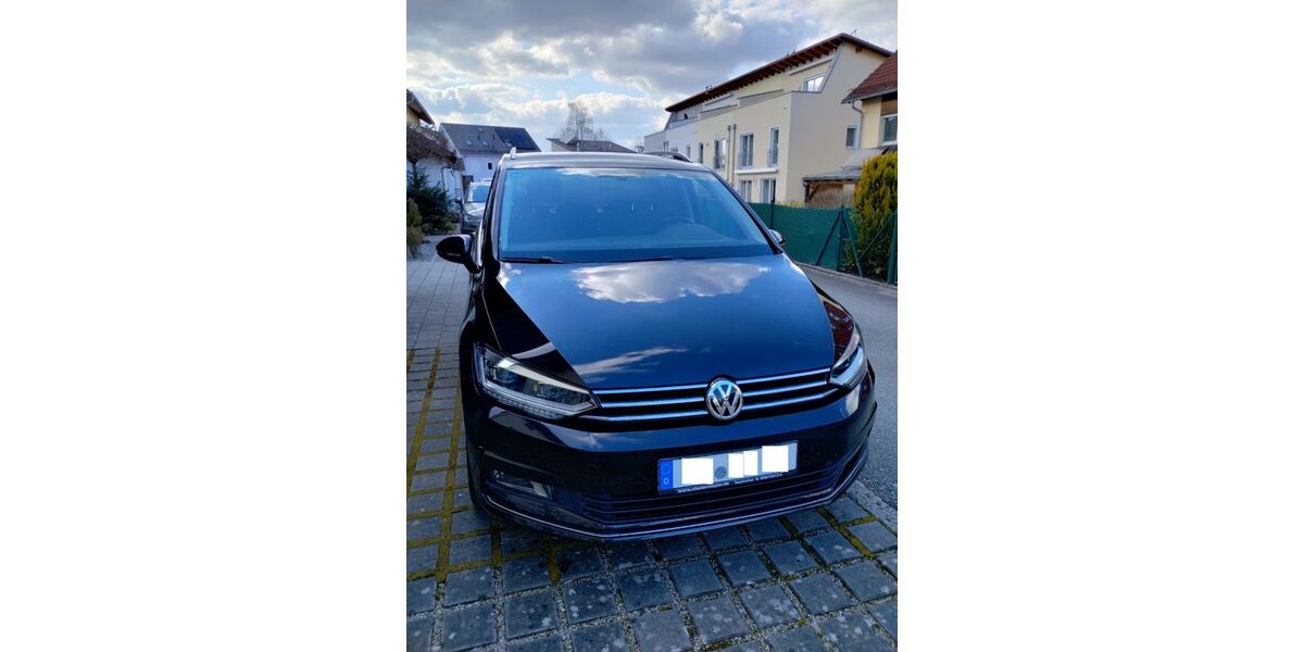 VW Touran 67.421 km 17.700 &euro; Dorfen 84405