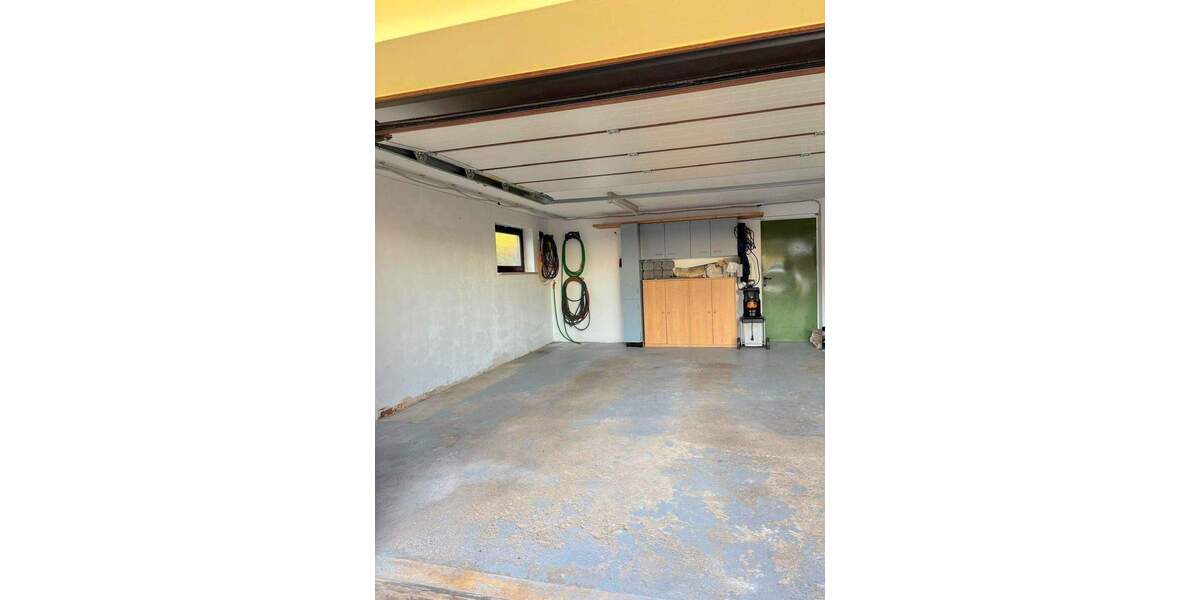 Etagenwohnung Eckental Forth - 3 Zimmer, 120 m&sup2;, 395.000&euro; | Angebot:25563154