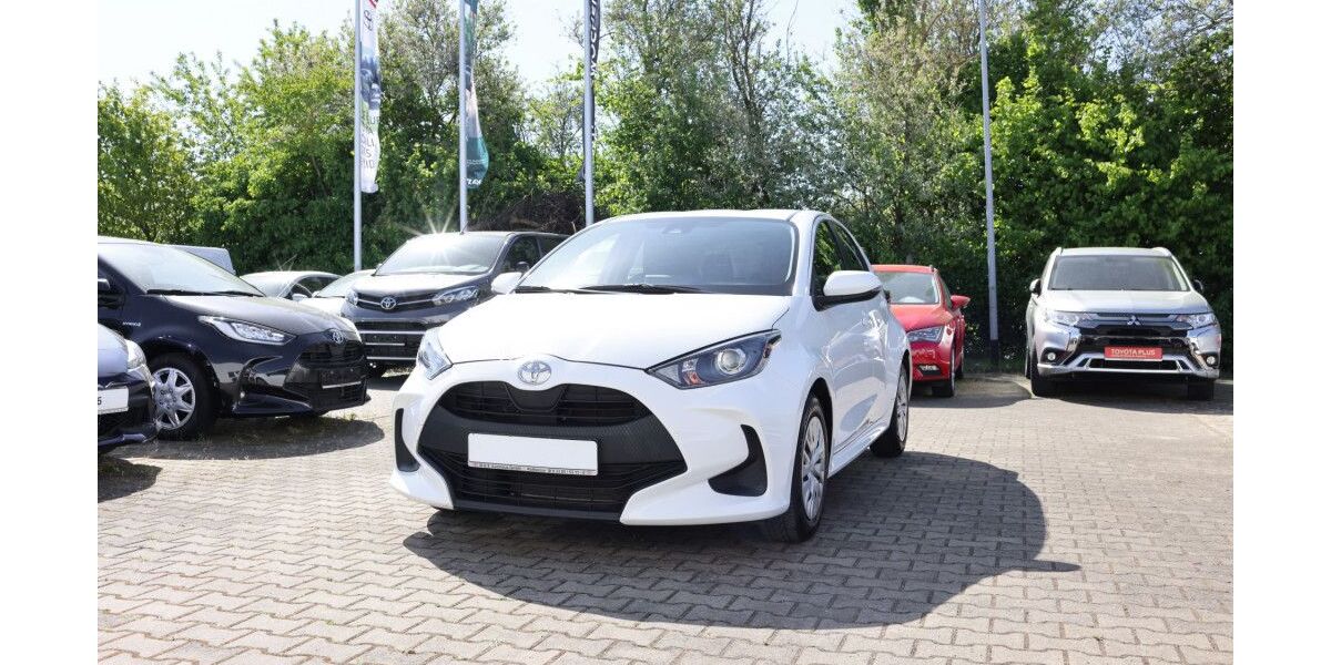 Toyota Yaris 62.953 km 12.970 &euro; Brandenburg 14776