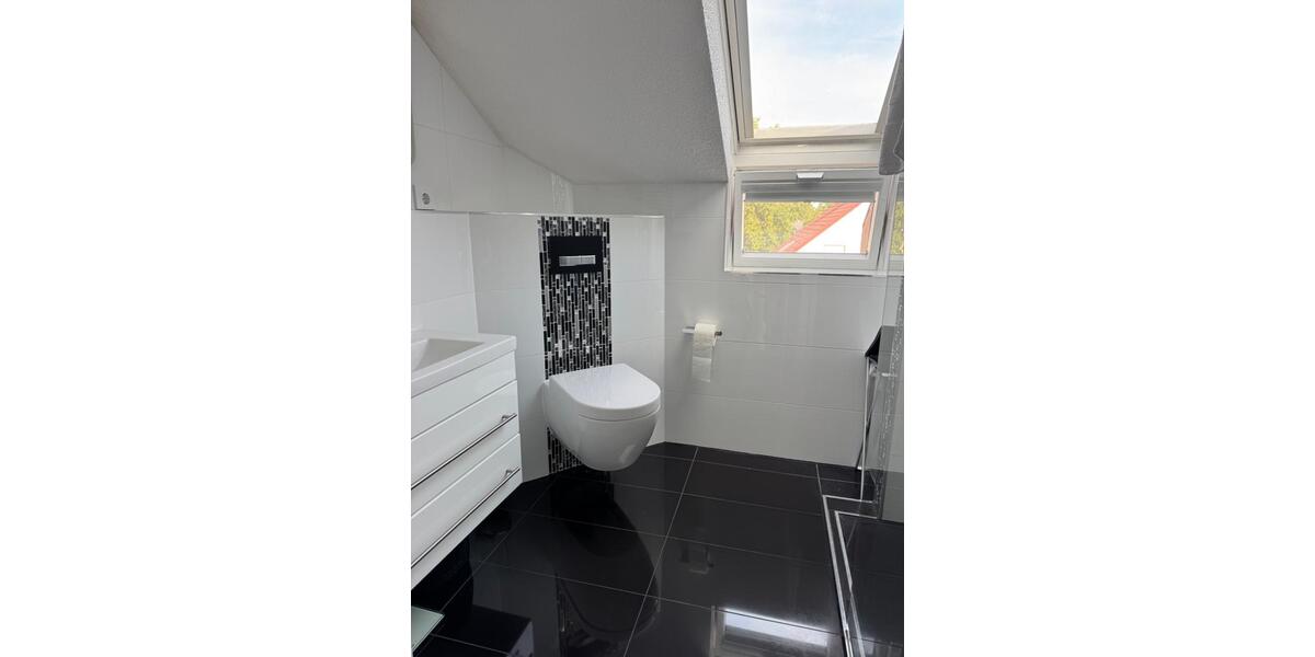 Dachgeschoßwohnung Germersheim - 3 Zimmer, 65 m&sup2;, 210.000&euro; | Angebot:25311011