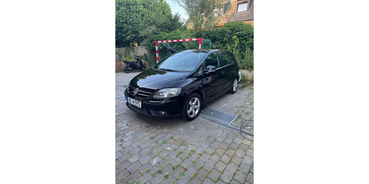 VW Golf Plus 174.000 km 3.900 &euro; meerbusch 40670