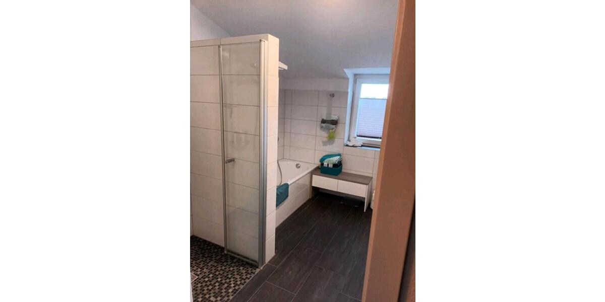 Dachgeschoßwohnung Edewecht - 3 Zimmer, 101 m&sup2;, 339.000&euro; | Angebot:26447266