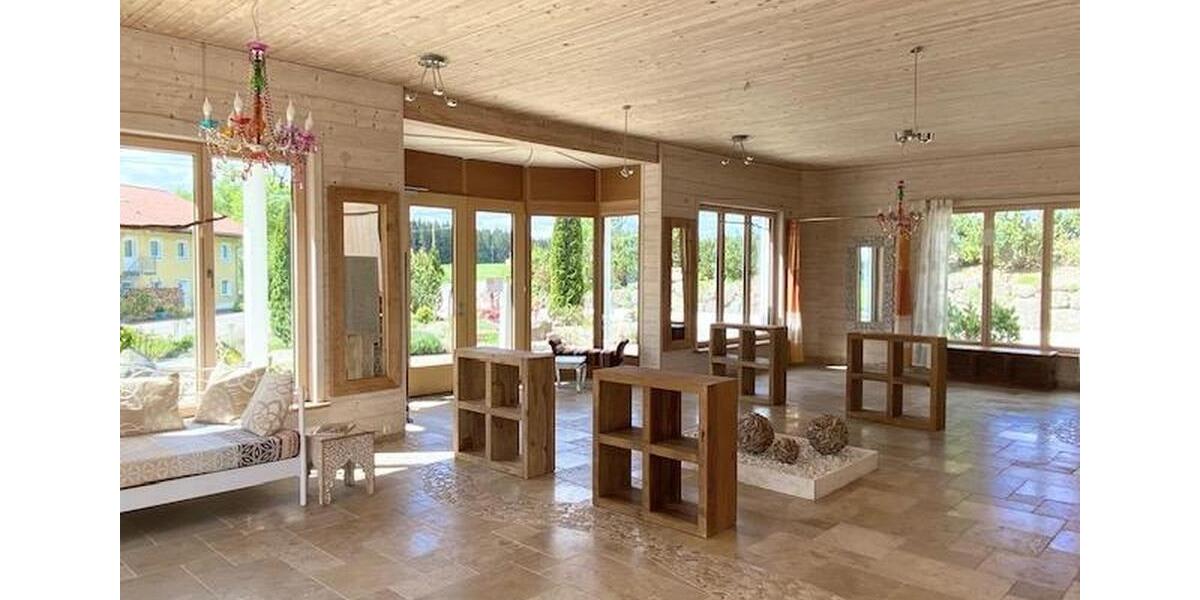 einzigartige BueroGeschäftsräume im Allgäu bei Kempten, See- und Bergsicht und Business-Fengshui zimmer