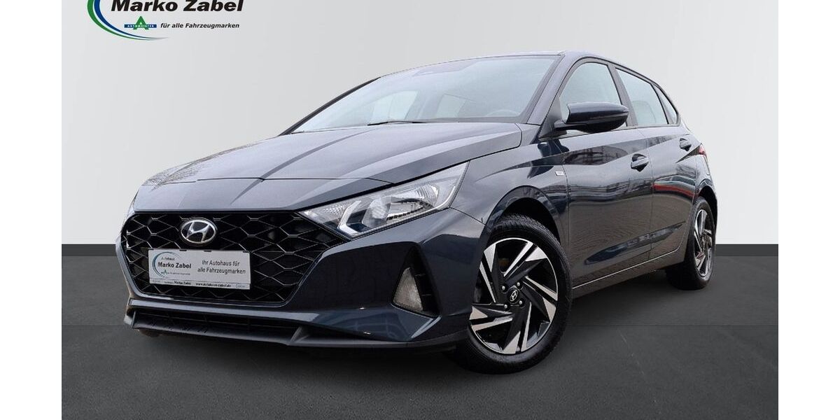 Hyundai i20 33.000 km 15.990 &euro; Strausberg 15344