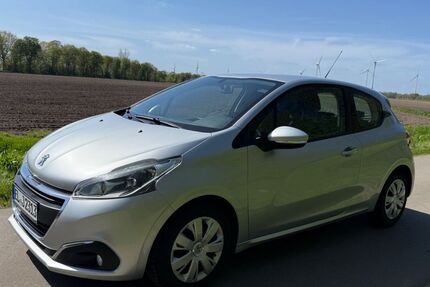 Peugeot 208 132.971 km 5.900 &euro; Heede 26892