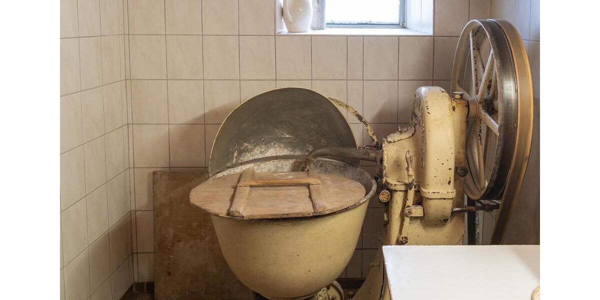 Einfamilienhaus Ebnath - 7 Zimmer, 260 m&sup2;, 390.000&euro; | Angebot:26764263