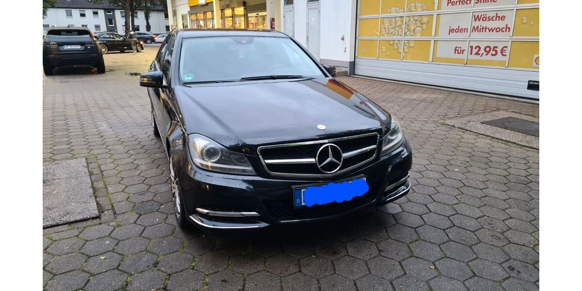 Mercedes-Benz C 250 333.000 km 5.000 &euro; Hamburg 22111