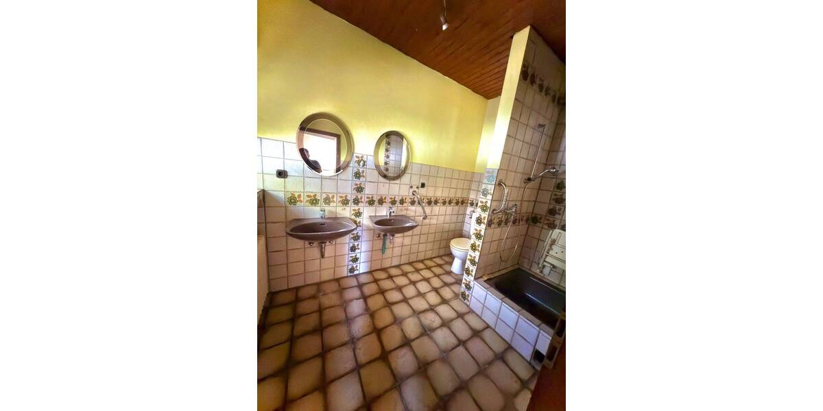 Einfamilienhaus Wassenberg Birgelen - 5 Zimmer, 160 m&sup2;, 139.000&euro; | Angebot:26378306