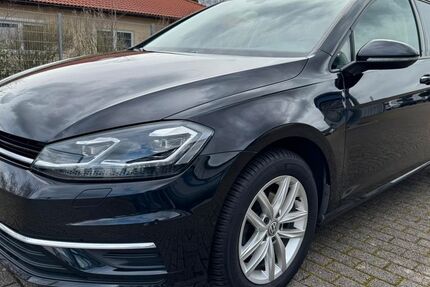 VW Golf 88.200 km 15.995 &euro; Kirchhain 35274