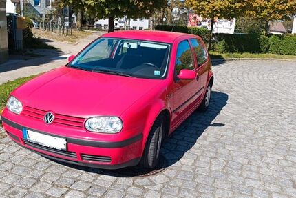 VW Golf 67.150 km 2.600 &euro; Oststeinbek 22113