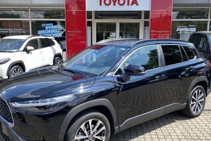 Toyota Corolla Cross 25.000 km 32.220 &euro; Ruhland 01945