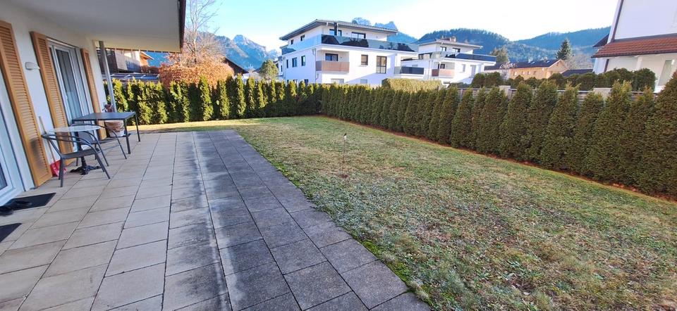 Erdgeschoßwohnung Füssen - 4 Zimmer, 114 m&sup2;, 1.440&euro; | Angebot:25408052