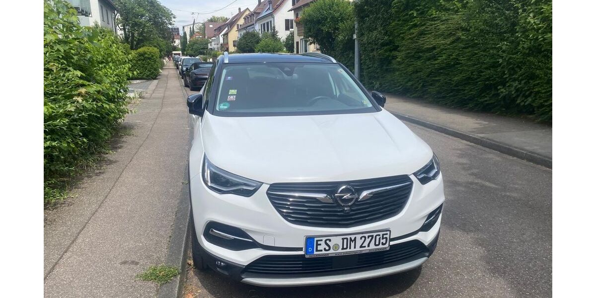 Opel Grandland (X) 90.000 km 15.200 &euro; Stuttgart 70469