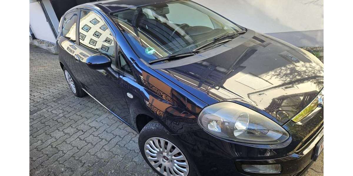 Fiat Punto 125.000 km 2.300 &euro; Waldbronn 76337