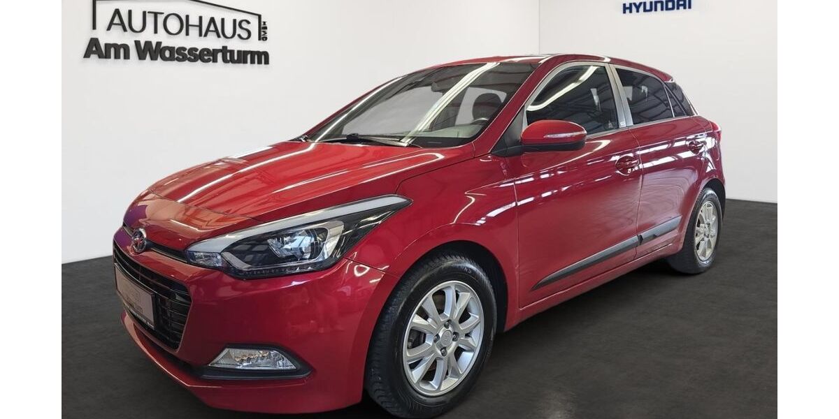 Hyundai i20 92.352 km 11.799 &euro; Beckum 59269