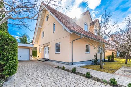 Haus Grünwald - 5 Zimmer, 160 m&sup2;, 4.700&euro; | Angebot:25987282