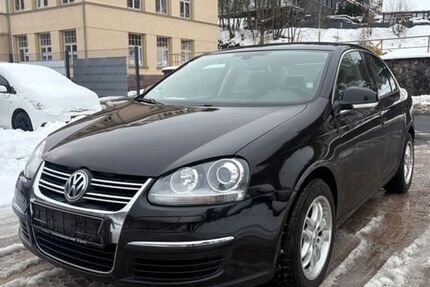 VW Jetta 183.000 km 2.999 &euro; Suhl 98529