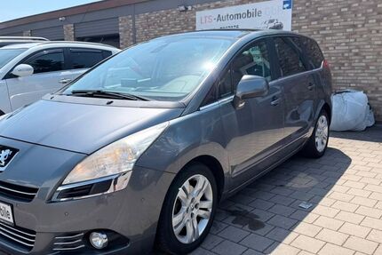 Peugeot 5008 98.500 km 7.990 &euro; Kehl 77694